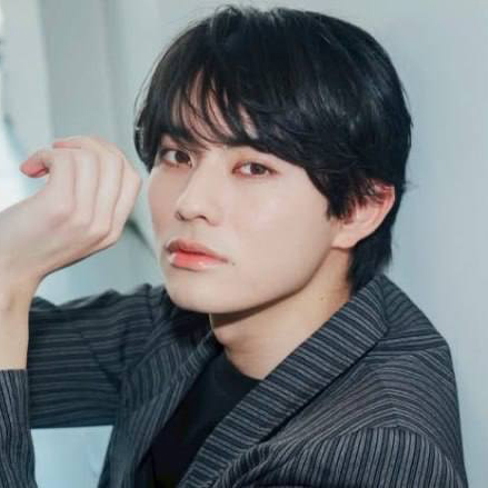 첫번째 이미지